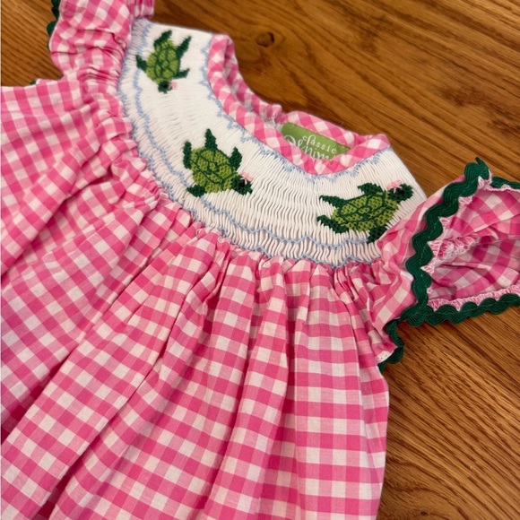 Classic Whimsy Sea Turtle Smocked Dress Pink Gingham Size 12M - Picture 3 of 11
